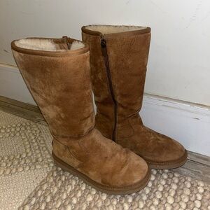 classic tall ugg eith zipper